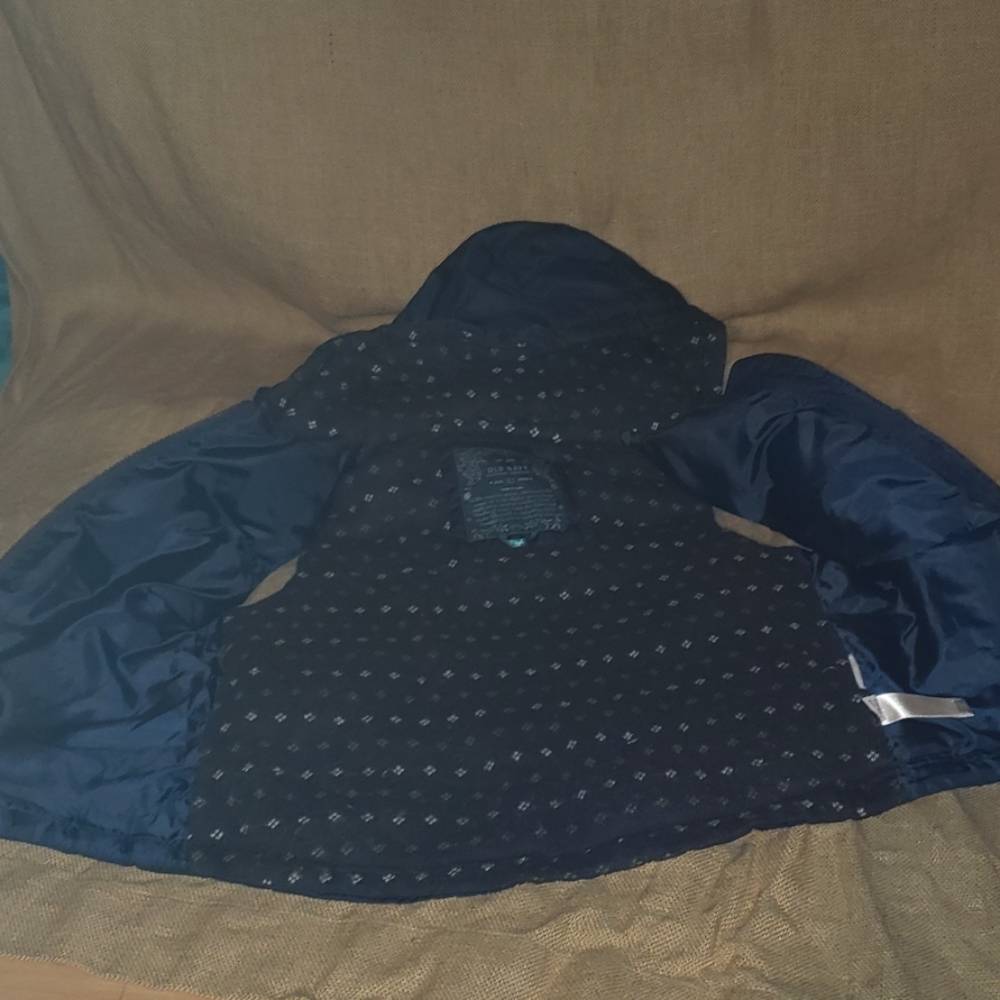 Vest - Picture 2 of 4